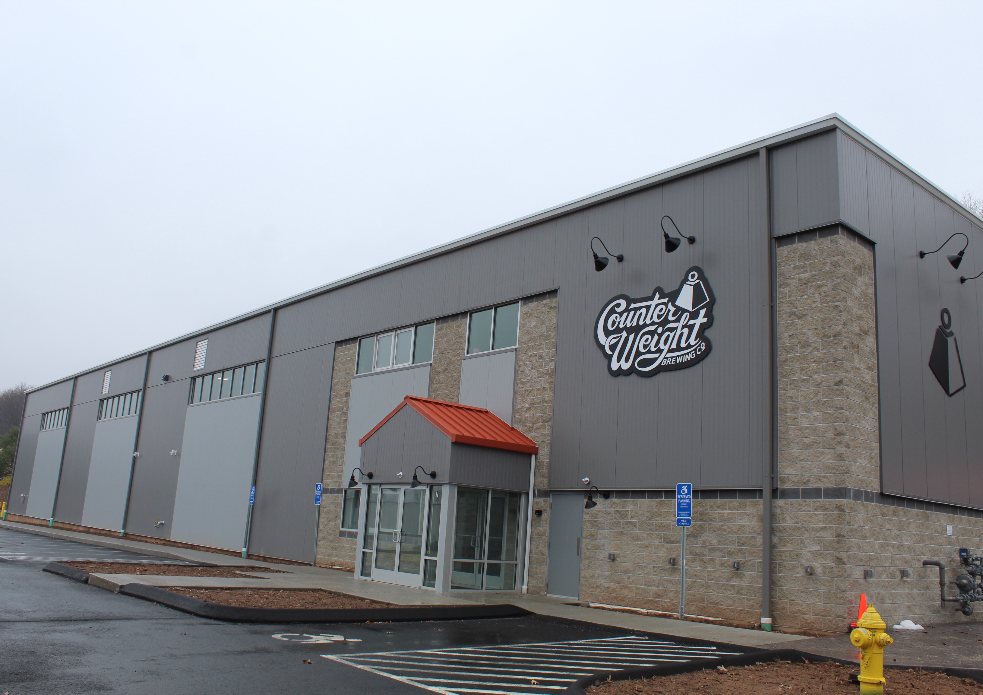 Counter Weight Brewing brings its beers to Western Mass. New Haven BIZ