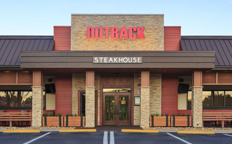 outback-steakhouse-parent-cuts-hours-for-700-positions-in-ct