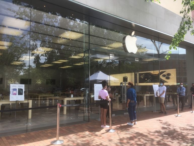 Apple stores reopen around Connecticut New Haven BIZ